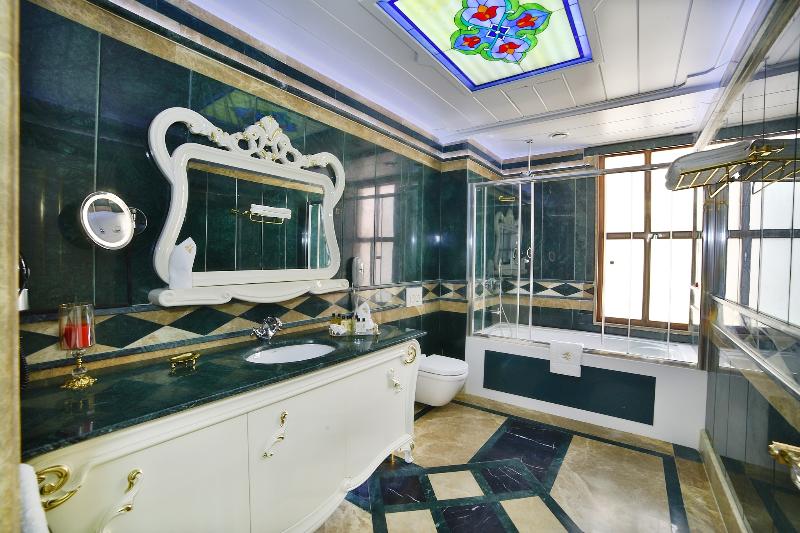 Seven Hills Palace & Spa - Genel