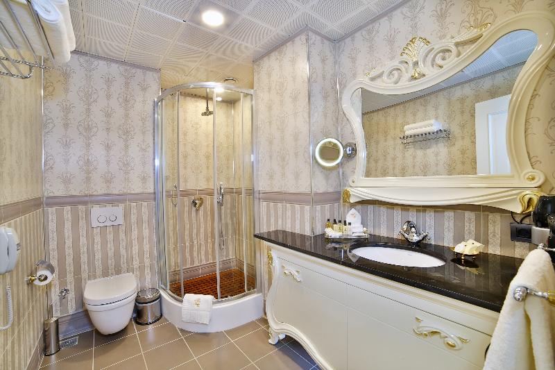 Seven Hills Palace & Spa - Oda