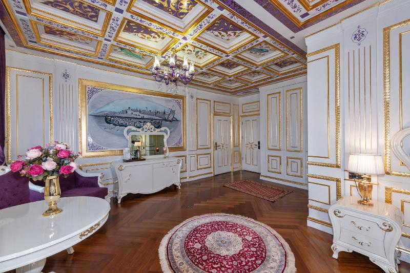 Seven Hills Palace & Spa - Oda