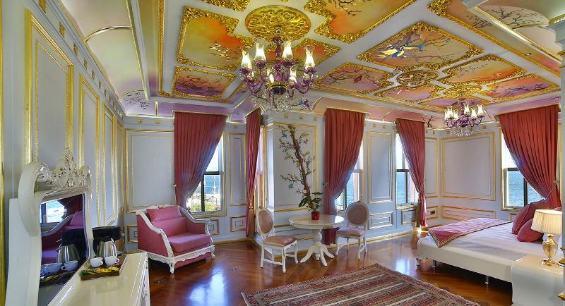 Seven Hills Palace & Spa - Oda