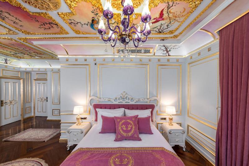 Seven Hills Palace & Spa - Oda