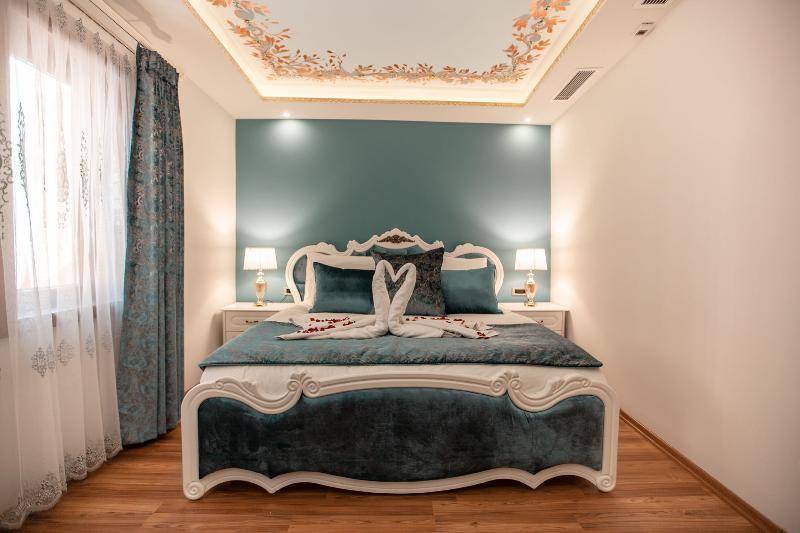 Seven Hills Palace & Spa - Oda