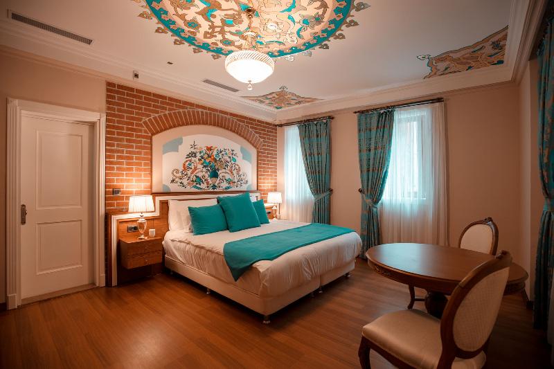 Seven Hills Palace & Spa - Oda