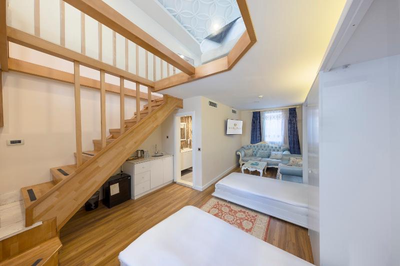Seven Hills Palace & Spa - Oda