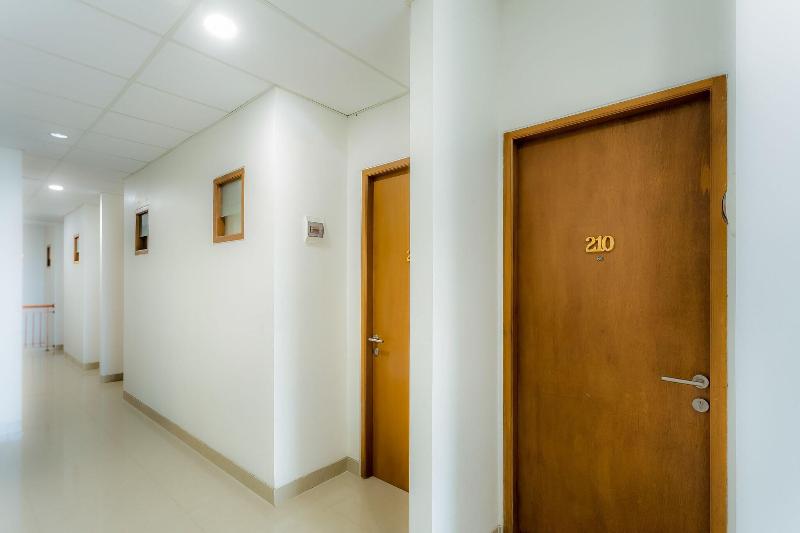 OYO 106 Sarkawi Residence - Lobi