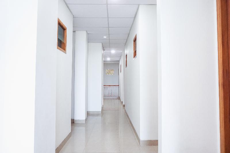 OYO 106 Sarkawi Residence - Lobi