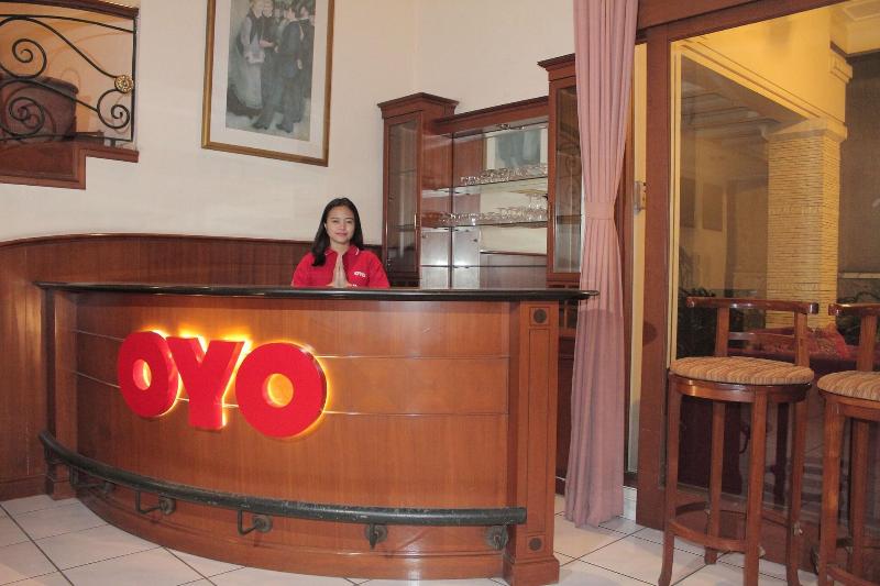 OYO 123 Puri Lotus - Lobi