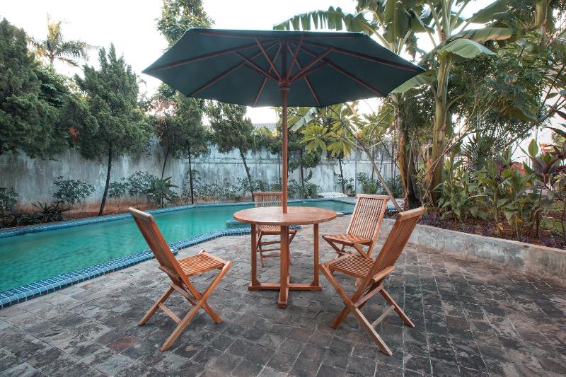 Capital O 332 Residence G17 Kemang - Genel