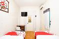 OYO 425 Mojokerto Guesthouse oda fotoğrafı