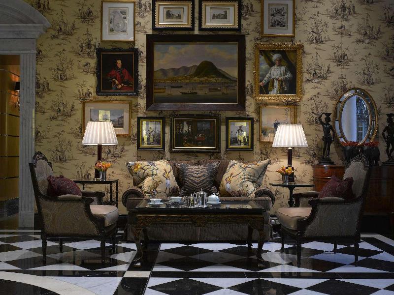 The Savoy - Bar