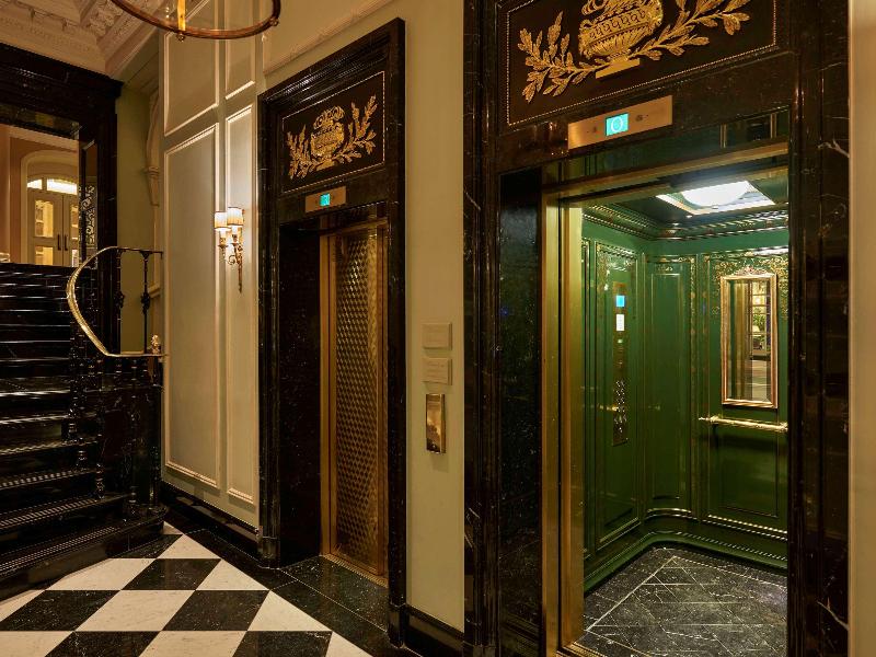 The Savoy - Oda