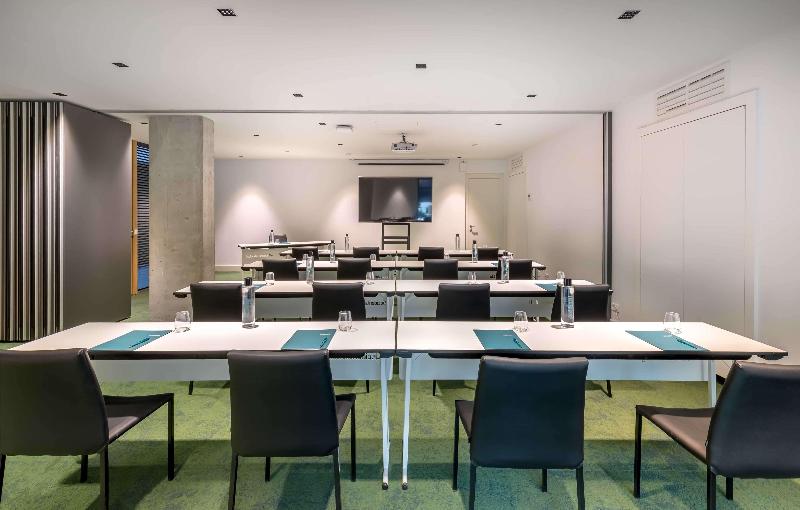 Occidental Diagonal 414 - Toplantı