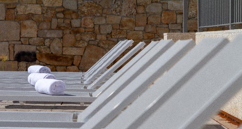 Apartamentos Duerming O Casal Da Martiña - Havuz