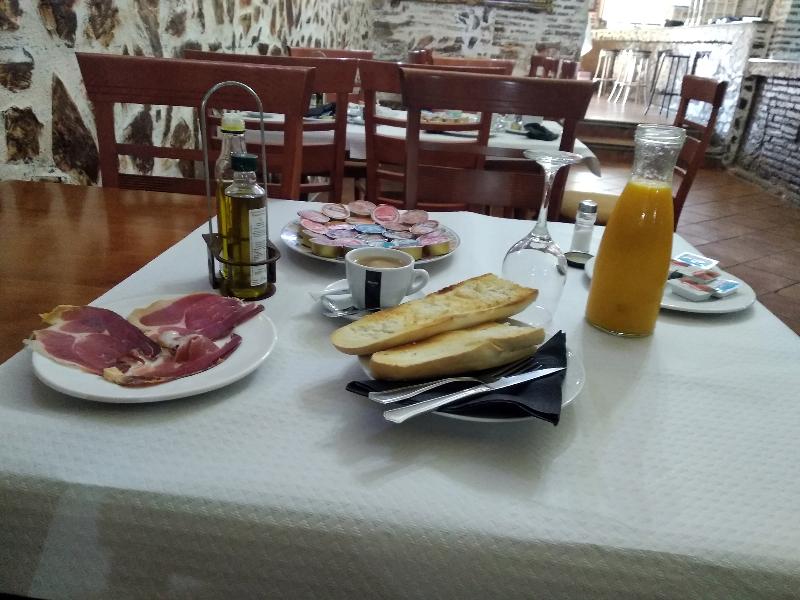 Las Palmeras by Viverestays - Restoran