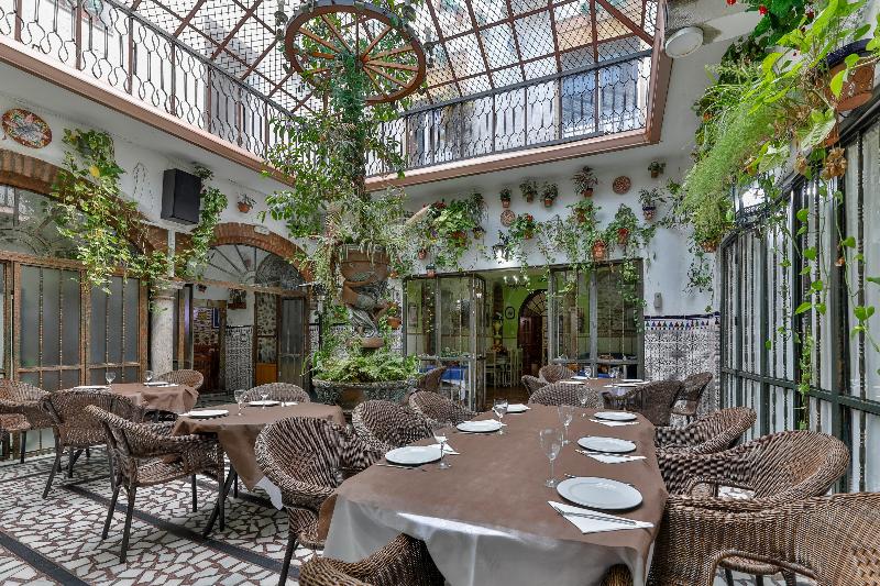 Las Palmeras by Viverestays - Restoran