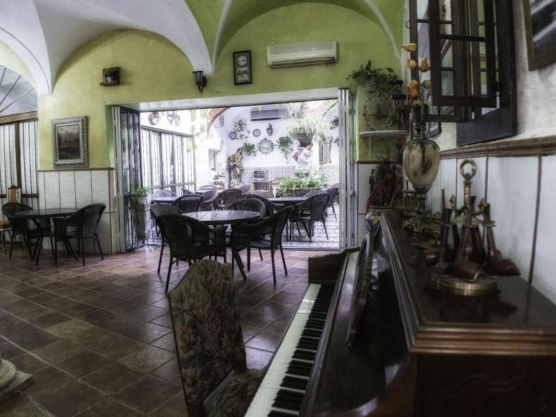 Las Palmeras by Viverestays - Restoran
