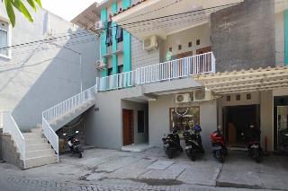 RedDoorz near UGM 3 otel fotoğrafı