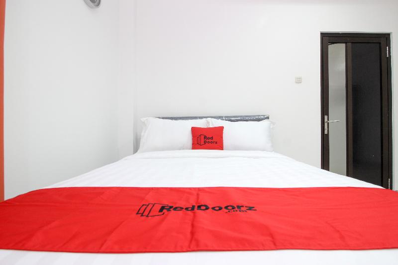RedDoorz Plus @ Affandi Gejayan - Oda
