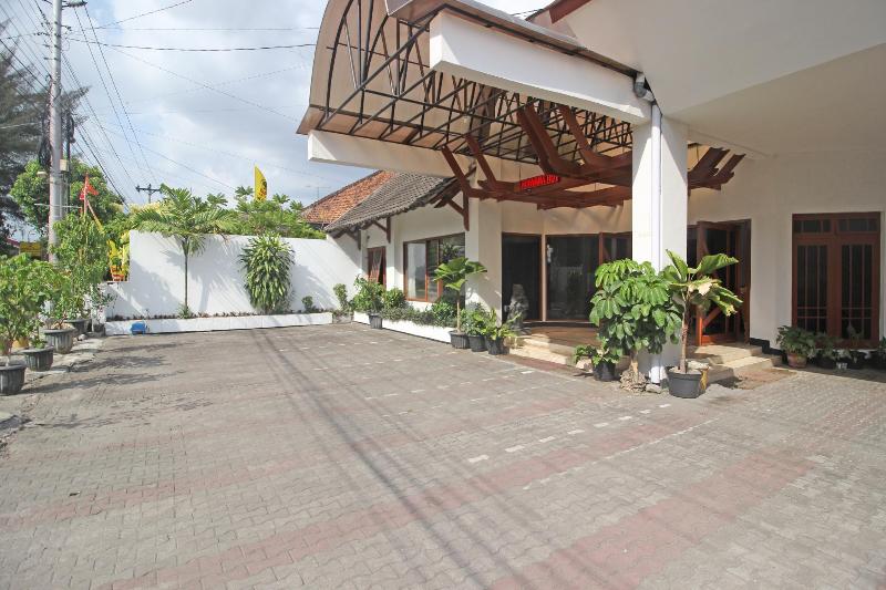 RedDoorz Plus @ Taman Siswa 3 - Genel