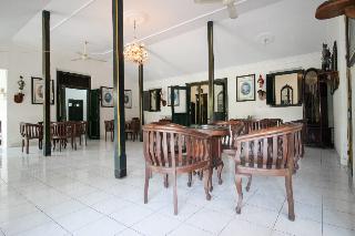 RedDoorz Plus near Alun Alun Selatan 2 fotoÄŸrafÄ±