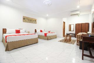 RedDoorz Plus near Alun Alun Selatan 2 fotoÄŸrafÄ±