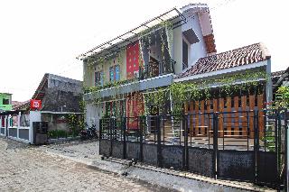 RedDoorz Plus near Hartono Mall fotoÄŸrafÄ±