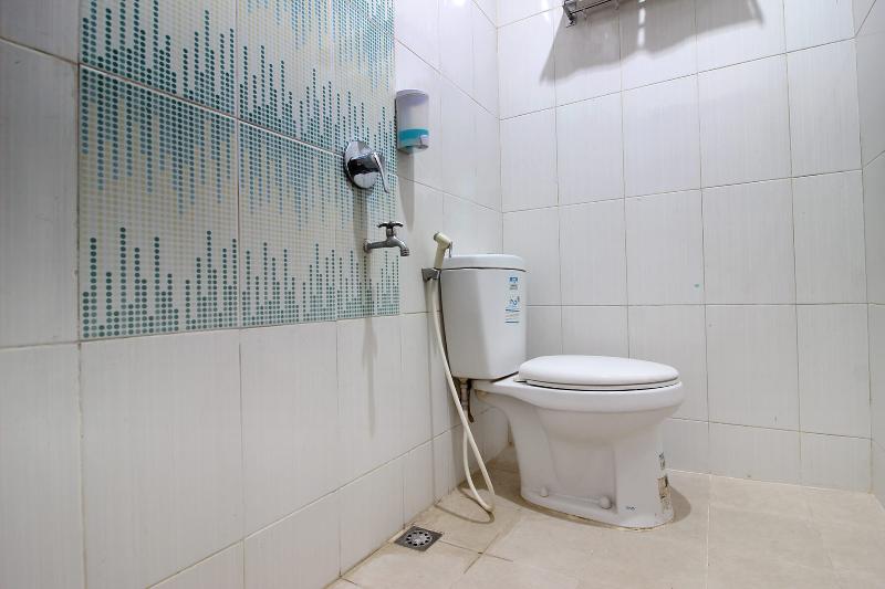 RedDoorz Plus Syariah near Lempuyangan Station 3 - Oda