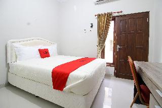 RedDoorz Plus near STIE YKPN fotoÄŸrafÄ±