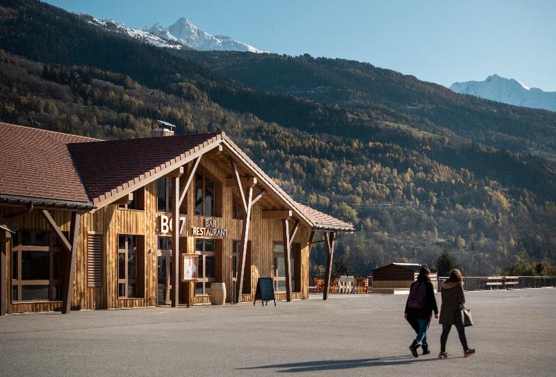 Base Camp Lodge - Genel