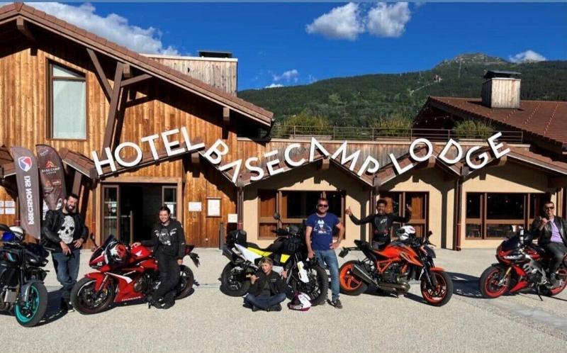 Base Camp Lodge - Genel