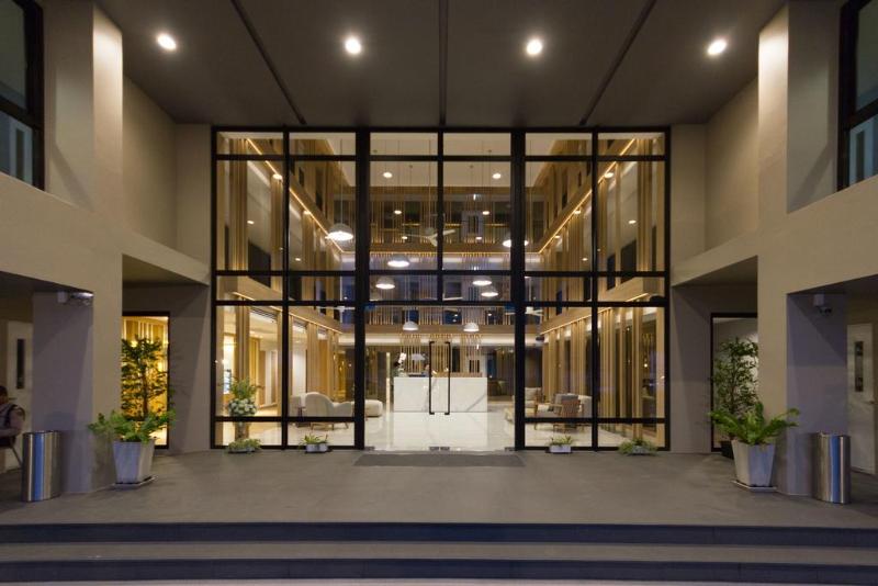 Mii Hotel - Genel