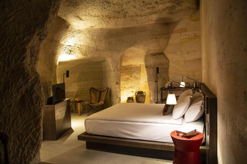 Carus Cappadocia - Oda