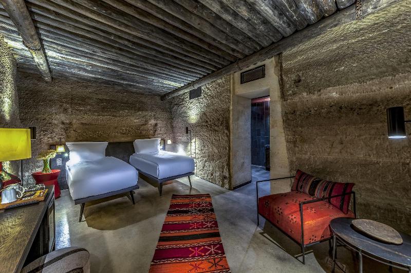 Carus Cappadocia - Oda