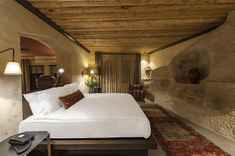Carus Cappadocia - Oda