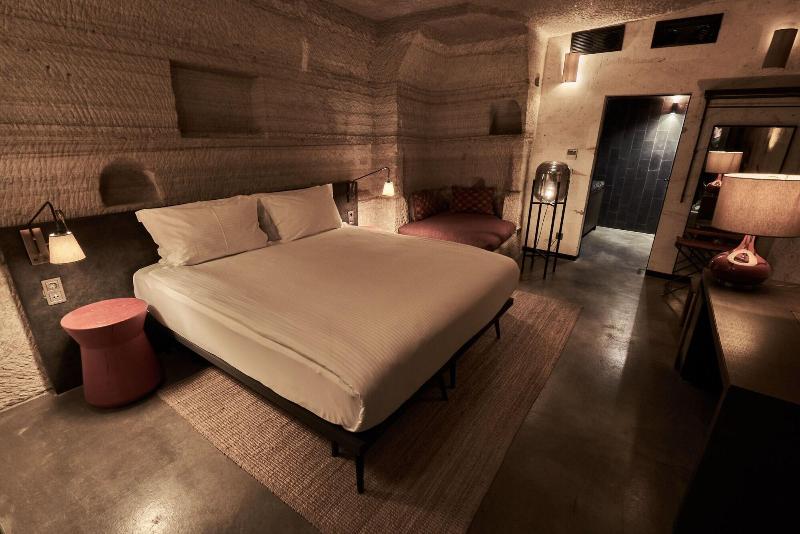 Carus Cappadocia - Oda