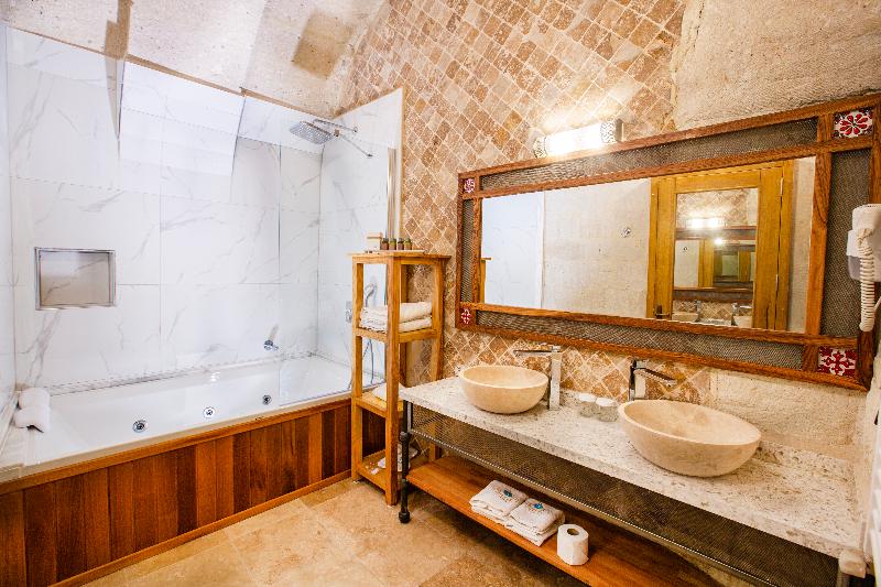 Imperial Cave Suites Hotel & Spa - Oda