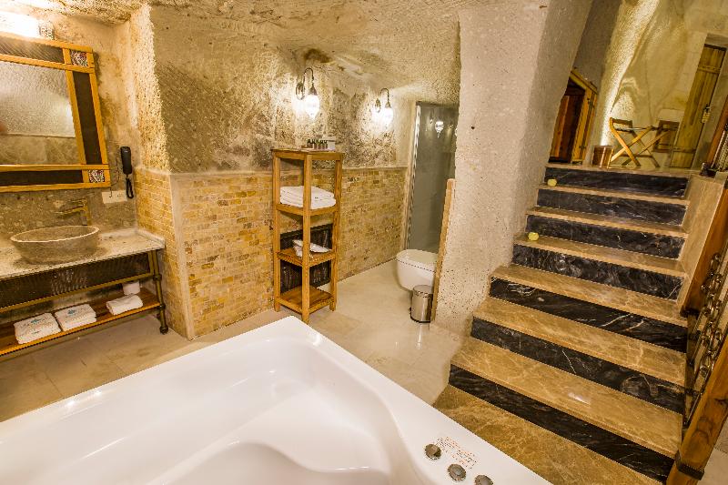 Imperial Cave Suites Hotel & Spa - Oda
