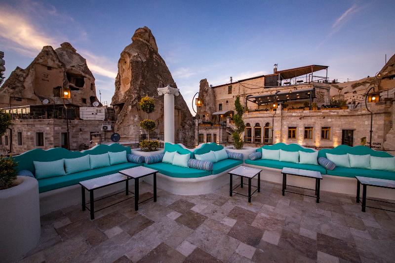 Imperial Cave Suites Hotel & Spa - Teras