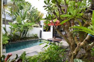 RedDoorz near Pantai Sanur Bali otel fotoğrafı