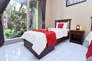 RedDoorz near Pantai Sanur Bali fotoÄŸrafÄ±