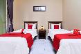 RedDoorz near Pantai Sanur Bali oda fotoğrafı
