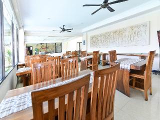 RedDoorz Plus near Mall Bali Galeria 2 fotoÄŸrafÄ±