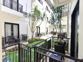 RedDoorz Plus near Mall Bali Galeria 2 fotoÄŸrafÄ±