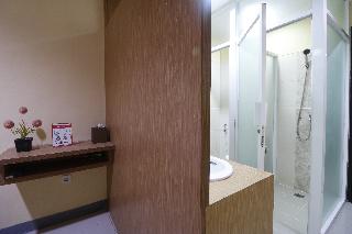 RedDoorz near ITC Cempaka Mas fotoÄŸrafÄ±