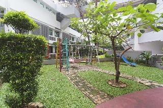 RedDoorz Apartment @ Margonda Residence Tower 2 otel fotoğrafı