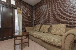 RedDoorz Plus Syariah @ Ampera Raya fotoÄŸrafÄ±