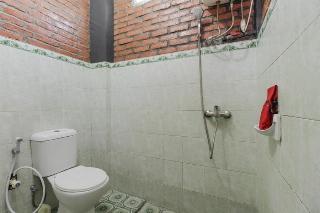 RedDoorz Plus Syariah @ Ampera Raya fotoÄŸrafÄ±