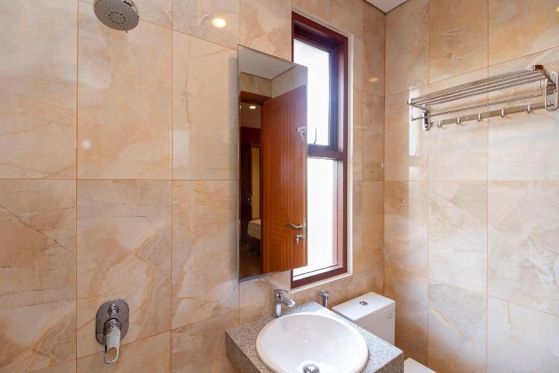 RedDoorz Plus @ CBD Bintaro - Oda