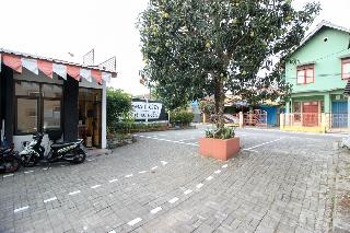 RedDoorz Plus @ Jalan Damai 2 fotoÄŸrafÄ±