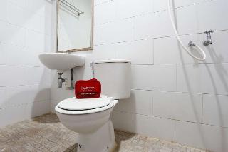 RedDoorz Plus near Adisucipto Airport 2 fotoÄŸrafÄ±